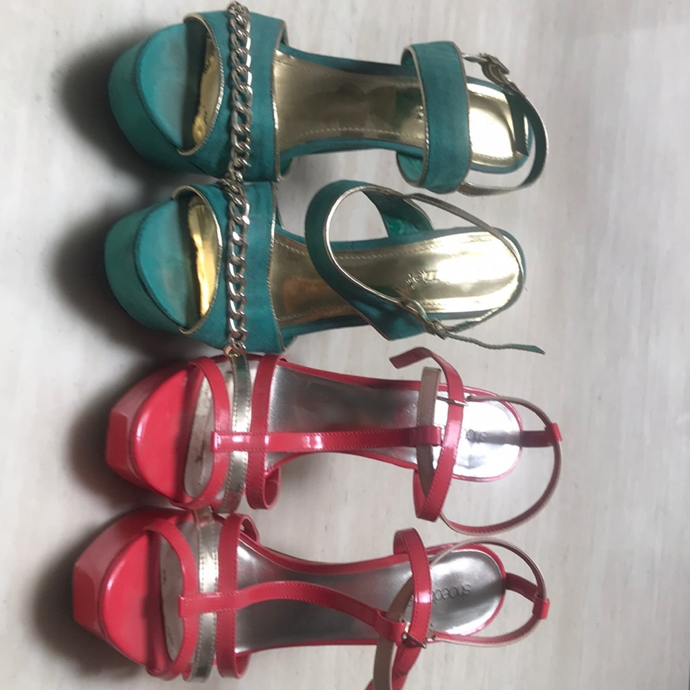 2 pairs of high heels